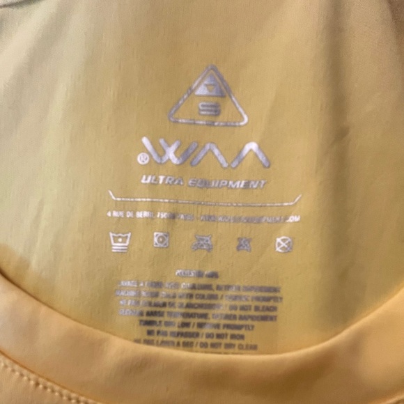 WAA Ultra Equipment tech shirt - Picture 9 of 10